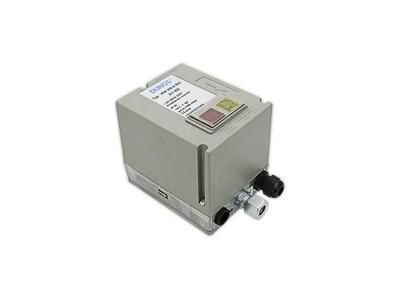 Блок контроля герметичности Dungs VDK 200 A S02 Напряжение 110 В. Частота 50 Гц