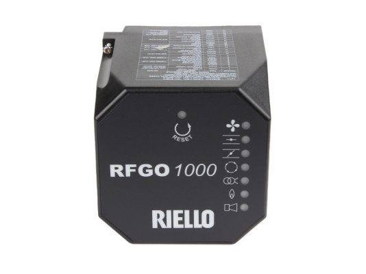 топочный автомат riello rfgo-a22 в комплекте